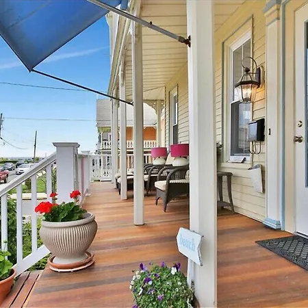 The Carriage House-2